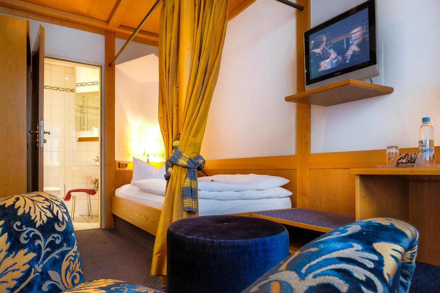 Hotel Post 부르크하우젠 외부 사진